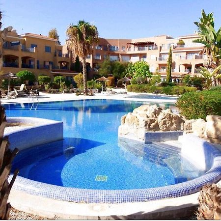 Ferienwohnung Paphos-Limnaria Garden Exterior foto