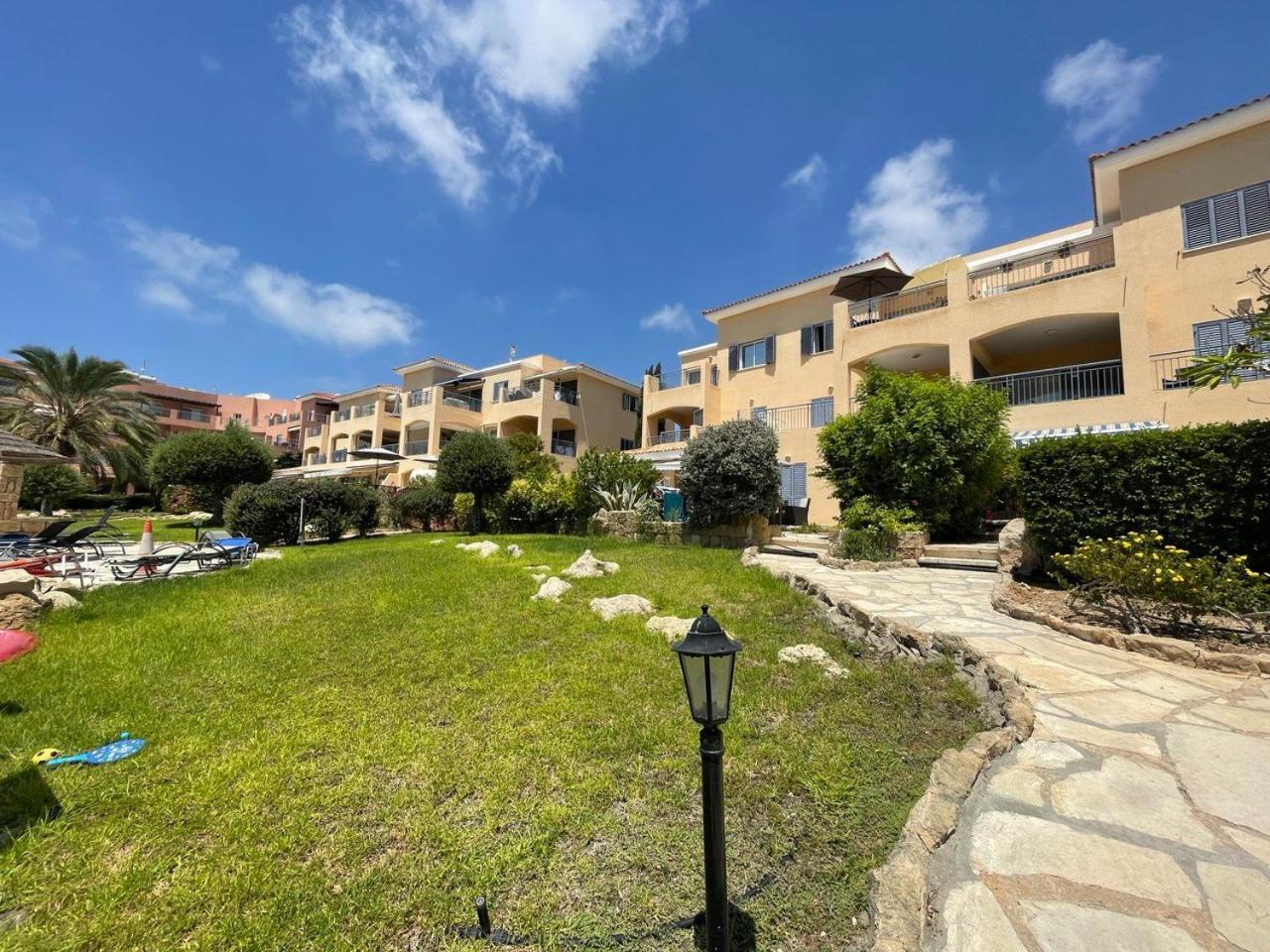 Ferienwohnung Paphos-Limnaria Garden Exterior foto